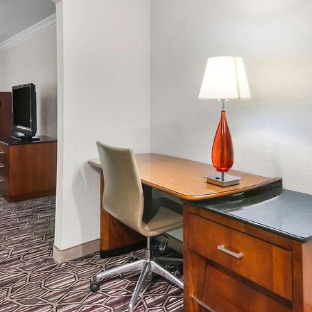 Surestay Plus By Best Western Fort Worth Benbrook Exteriör bild