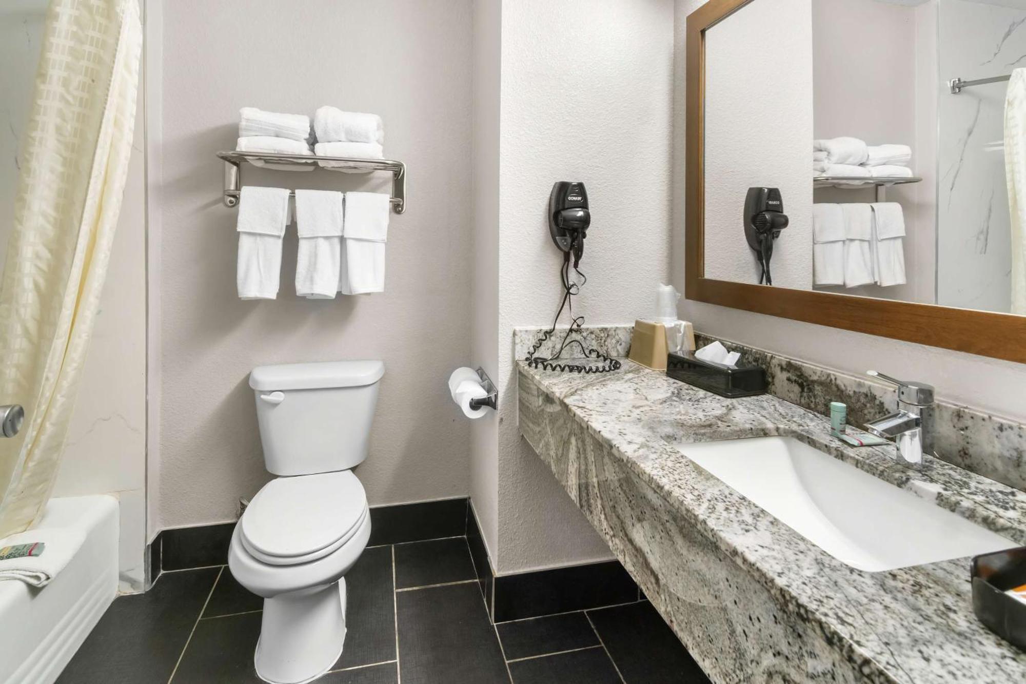 Surestay Plus By Best Western Fort Worth Benbrook Exteriör bild