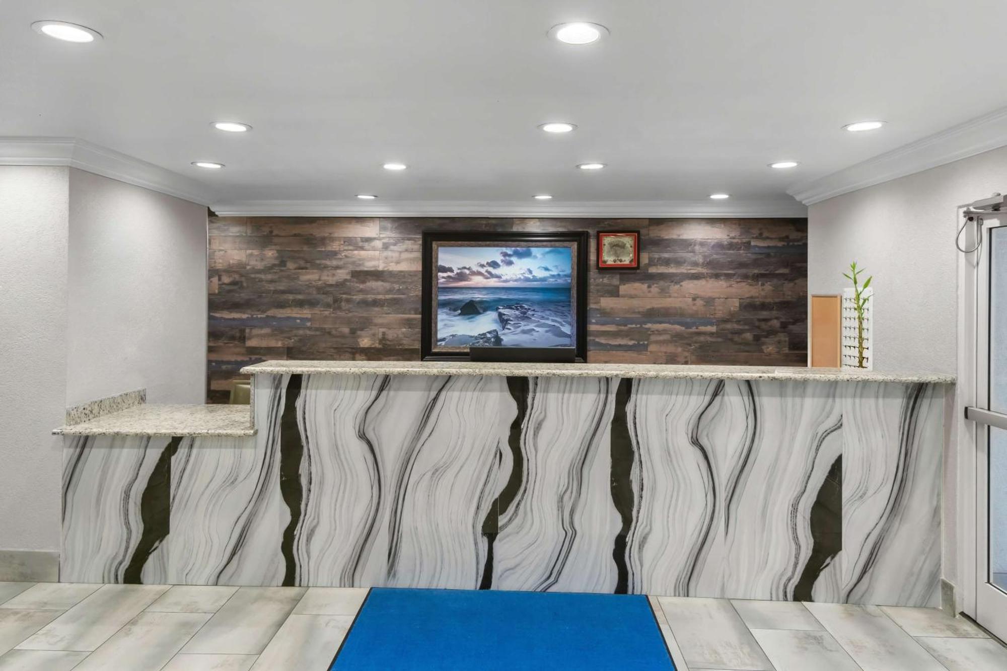 Surestay Plus By Best Western Fort Worth Benbrook Exteriör bild