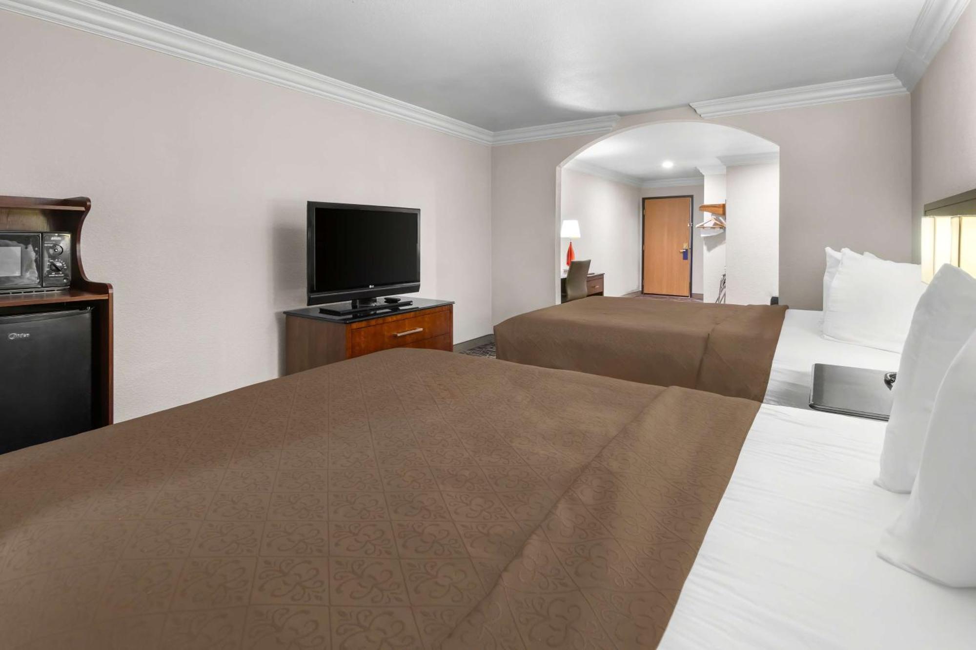 Surestay Plus By Best Western Fort Worth Benbrook Exteriör bild